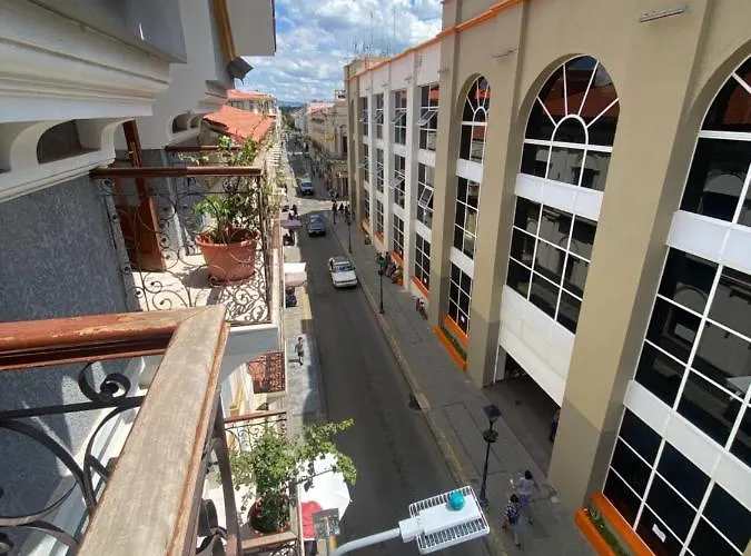 Cuarto Con Bano Compartido, Casa Centro