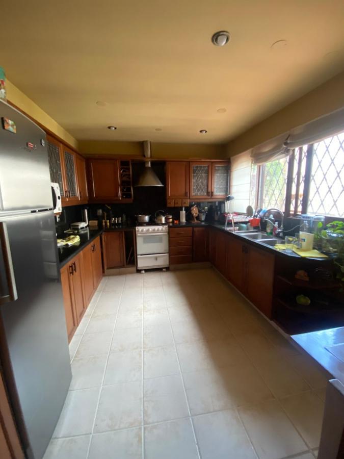 Homestay Cuarto Con Bano Compartido, Casa Centro